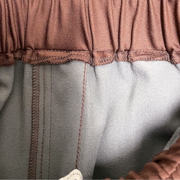 Abercrombie Fitch Brown Vegan Leather Tapered Hi Waisted Elastic Waistband Pants - Picture 6 of 10